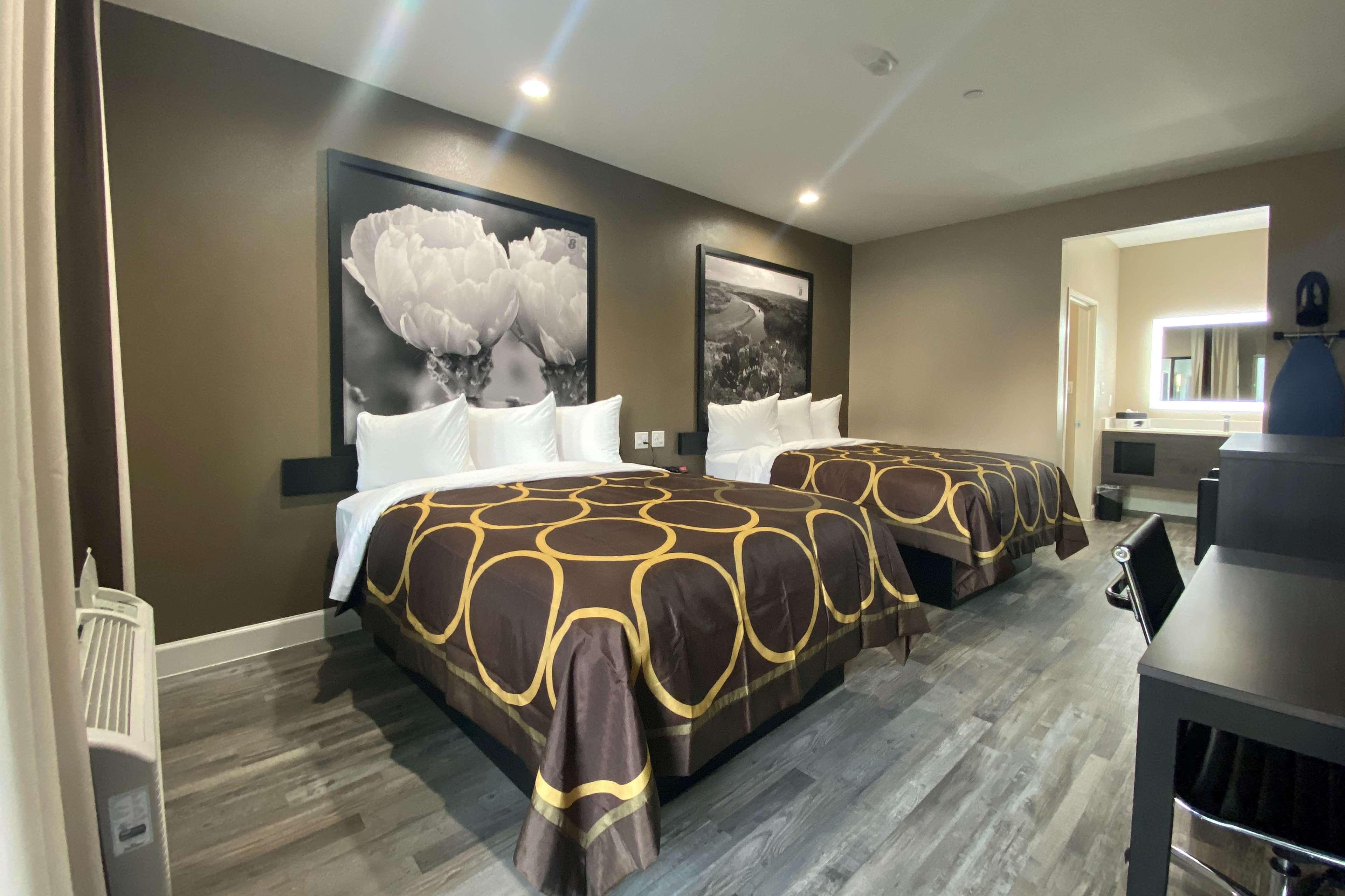 Super 8 By Wyndham Houston Nw Beltway 8-West Rd Hotel Luaran gambar