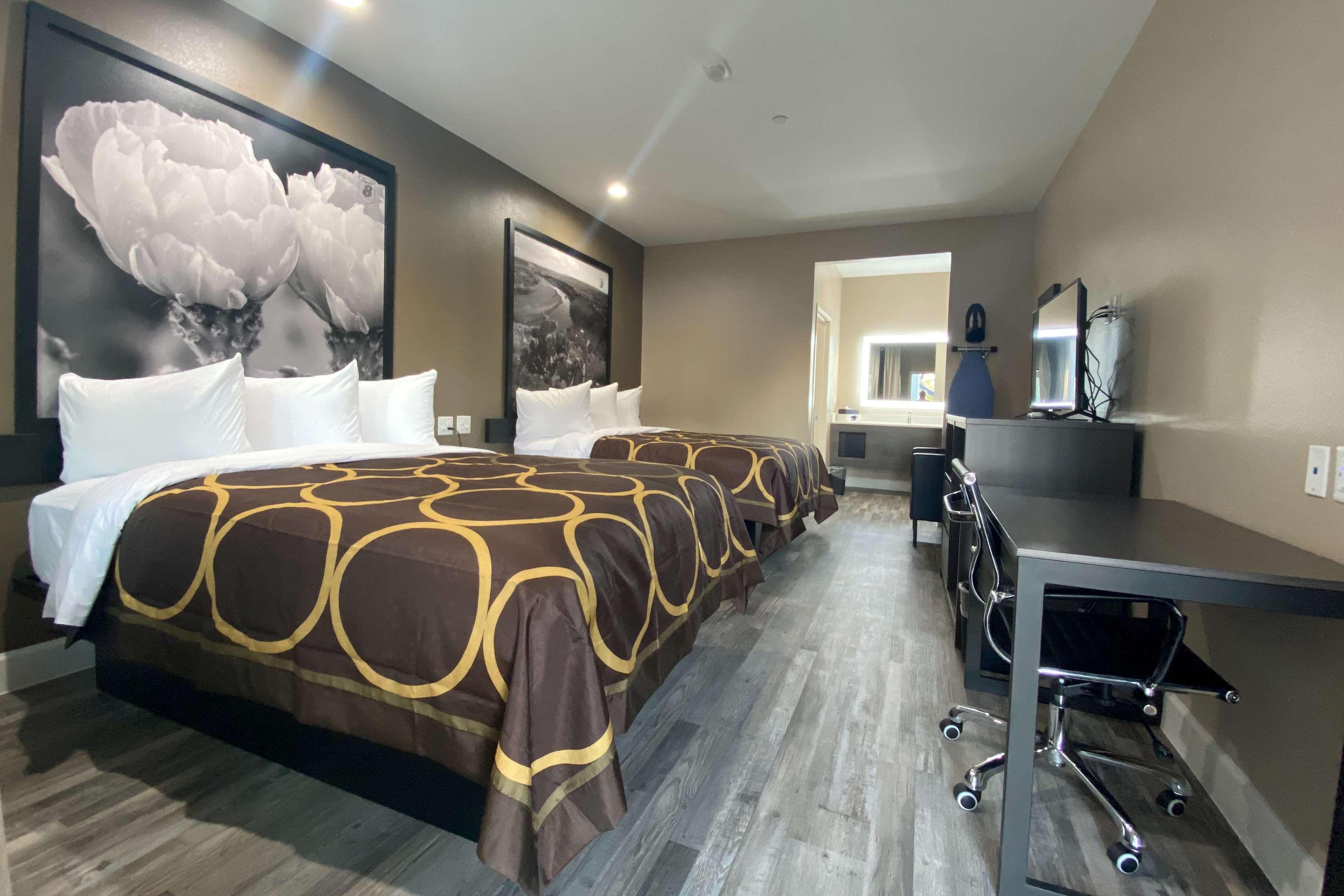 Super 8 By Wyndham Houston Nw Beltway 8-West Rd Hotel Luaran gambar